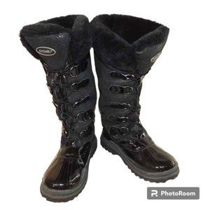 Khombu "Quechee Stingray" Black Suede Winter Boots Size 7M